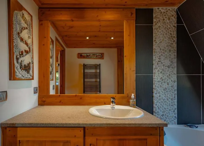 شقة Astoria - Ultracentral 140m2 Balcons Vues Balneo Sauna