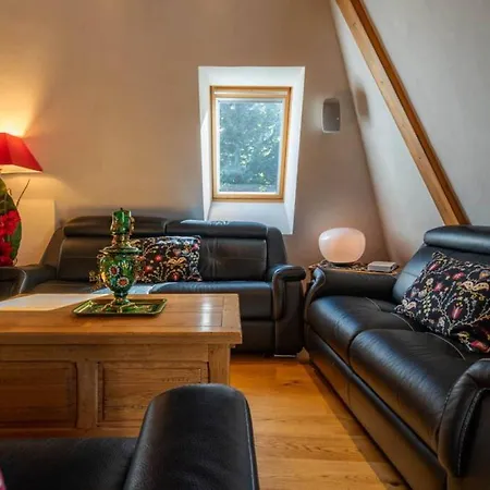 Astoria - Ultracentral 140m2 Balcons Vues Balneo Sauna Apartman