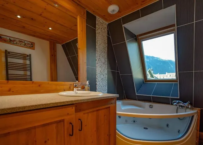 Apartman Astoria - Ultracentral 140m2 Balcons Vues Balneo Sauna